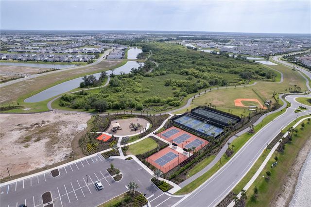 16929 YARD SPRING DRIVE, Bradenton, FL 34211