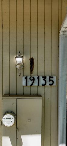 19135 Lake Forest Dr, Penn Valley, CA 95946