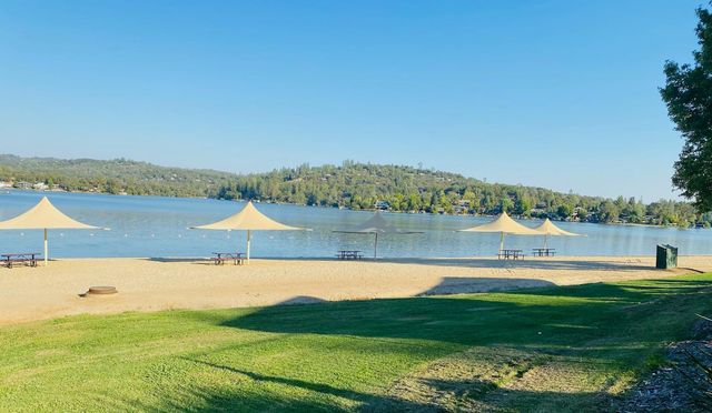 19135 Lake Forest Dr, Penn Valley, CA 95946