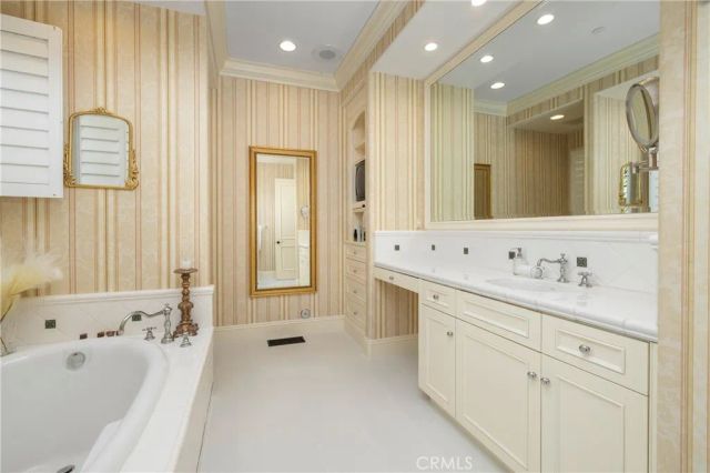 4 Clearview, Newport Coast, CA 92657