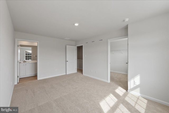 15 ALEXANDER WAY, Westampton, NJ 08060