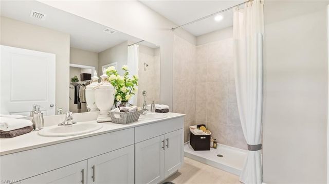 16507 Blue Coral LN, North Fort Myers, FL 33903