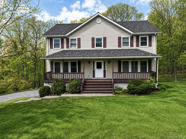 17 Yale Drive, Highland Mills, NY 10930