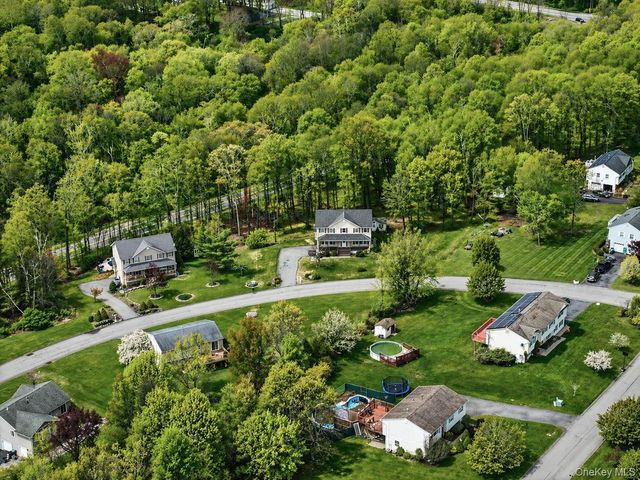 17 Yale Drive, Highland Mills, NY 10930
