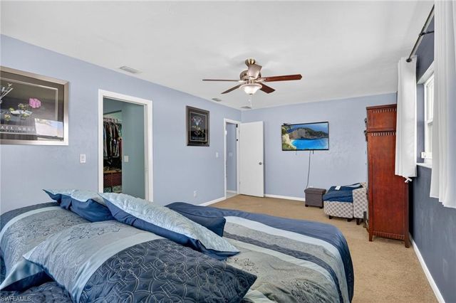 1305 SE 37th TER, Cape Coral, FL 33904