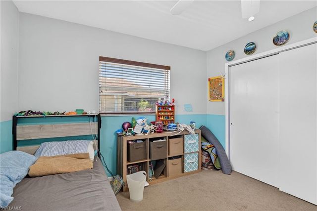 1305 SE 37th TER, Cape Coral, FL 33904