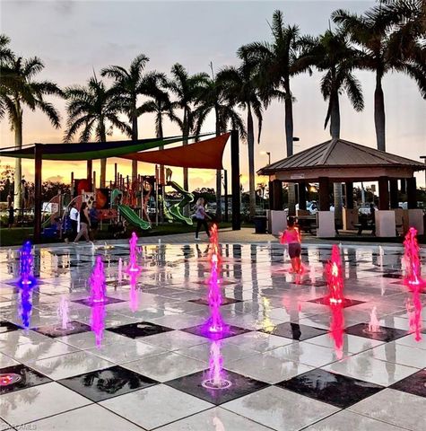 1305 SE 37th TER, Cape Coral, FL 33904