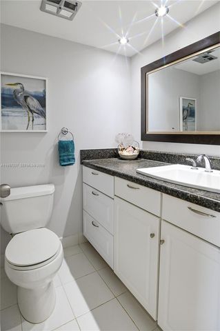 4751 NW 21st St 401, Lauderhill, FL 33313