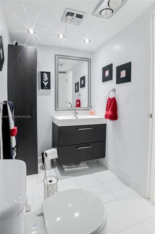 4751 NW 21st St 401, Lauderhill, FL 33313