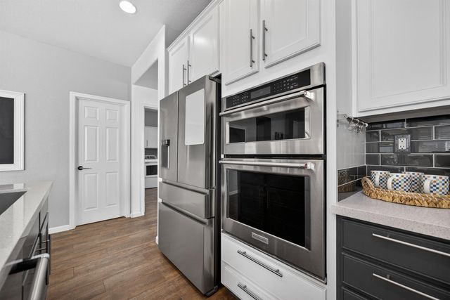 5731 Lolet Way, Sacramento, CA 95835