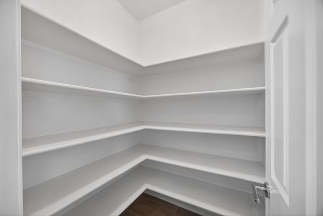 5731 Lolet Way, Sacramento, CA 95835