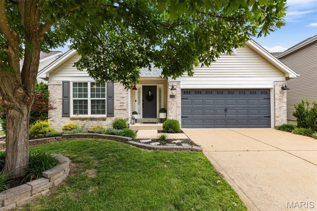 311 Cove Landing Drive, Wildwood, MO 63040