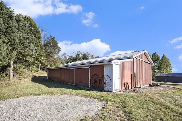 6211 Cannonsburg Road, Belmont, MI 49306