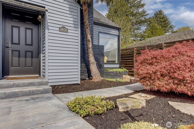 4606 NE 47th Street, Seattle, WA 98105