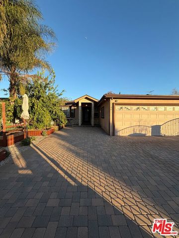 7748 Ethel Avenue, North Hollywood (los Angeles), CA 91605