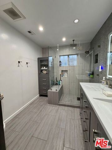 7748 Ethel Avenue, North Hollywood (los Angeles), CA 91605