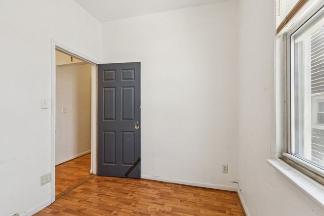 2115 Emerson Street, Evanston, IL 60201