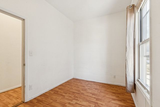 2115 Emerson Street, Evanston, IL 60201