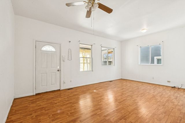 2115 Emerson Street, Evanston, IL 60201