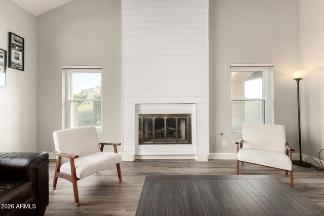 314 S SANDSTONE Street, Gilbert, AZ 85296