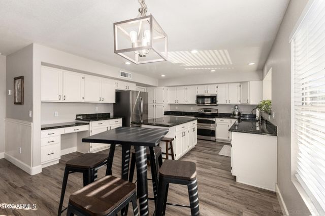 314 S SANDSTONE Street, Gilbert, AZ 85296