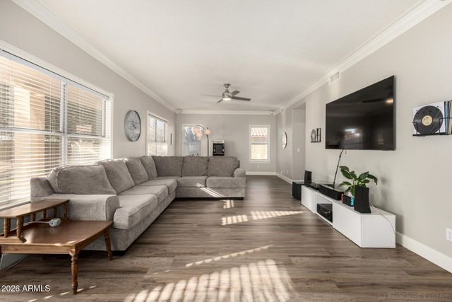 314 S SANDSTONE Street, Gilbert, AZ 85296