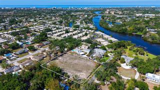 2424 ASHTON ROAD, Sarasota, FL 34231
