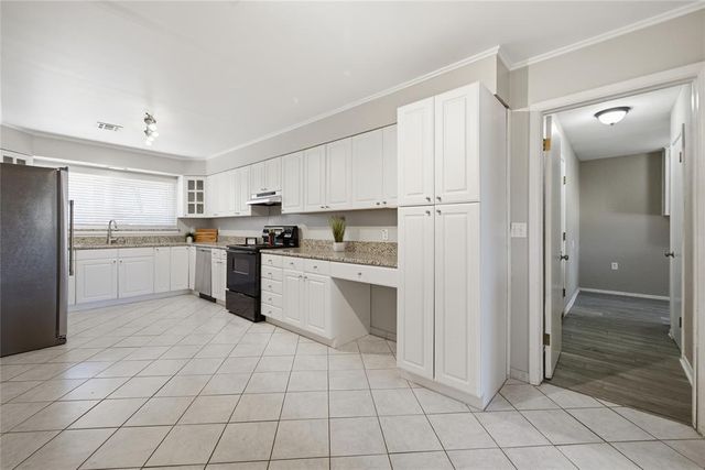 2417 NW 55th Terrace, Oklahoma City, OK 73112