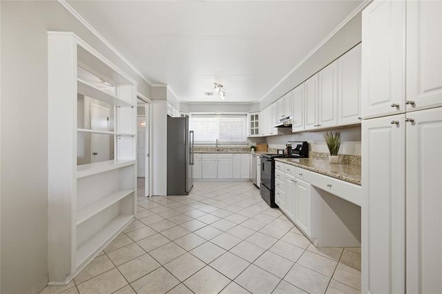 2417 NW 55th Terrace, Oklahoma City, OK 73112