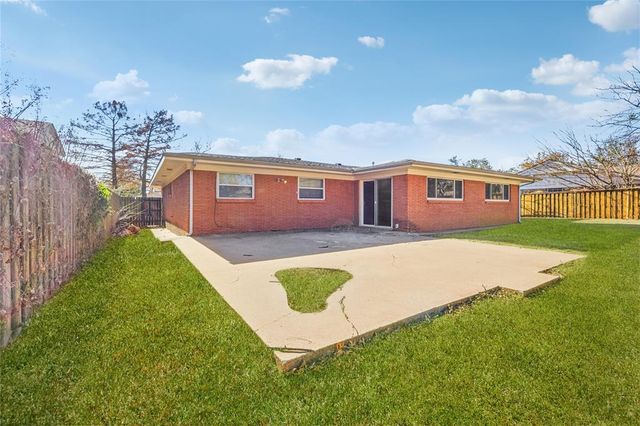 2417 NW 55th Terrace, Oklahoma City, OK 73112