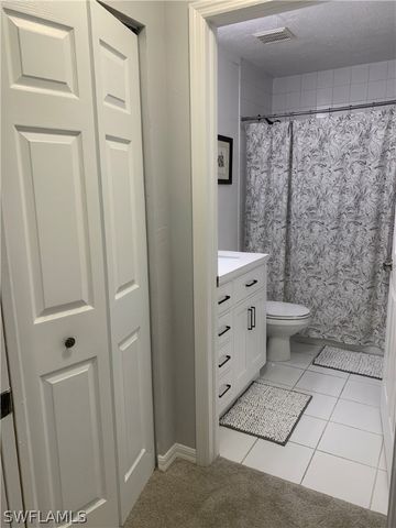 230 Robin Hood CIR 102, Naples, FL 34104