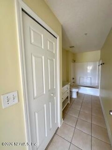 7920 MERRILL Road 1311, Jacksonville, FL 32277
