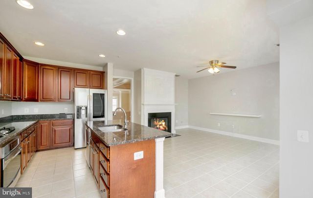 2337 BROOKMOOR LN, Woodbridge, VA 22191