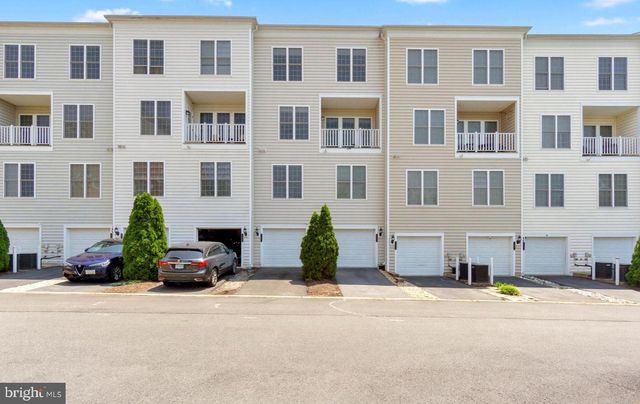 2337 BROOKMOOR LN, Woodbridge, VA 22191