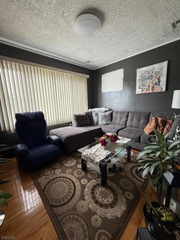 1028 Sheridan Ave 4, Elizabeth City, NJ 07208