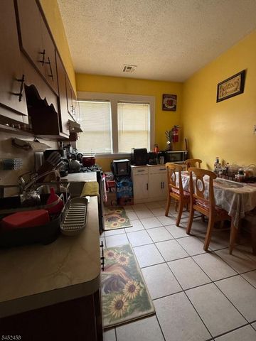 1028 Sheridan Ave 4, Elizabeth City, NJ 07208