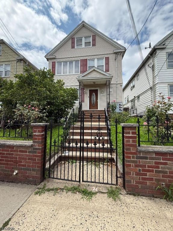1028 Sheridan Ave 4, Elizabeth City, NJ 07208