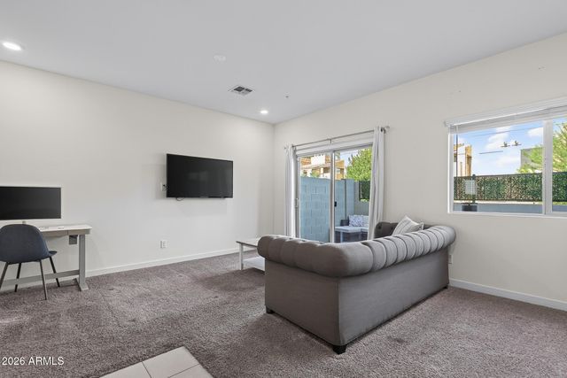8267 N 22ND Drive, Phoenix, AZ 85021