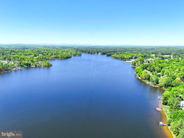 11311 OAKVILLE LN, Spotsylvania, VA 22551