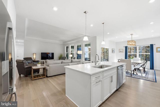 11311 OAKVILLE LN, Spotsylvania, VA 22551