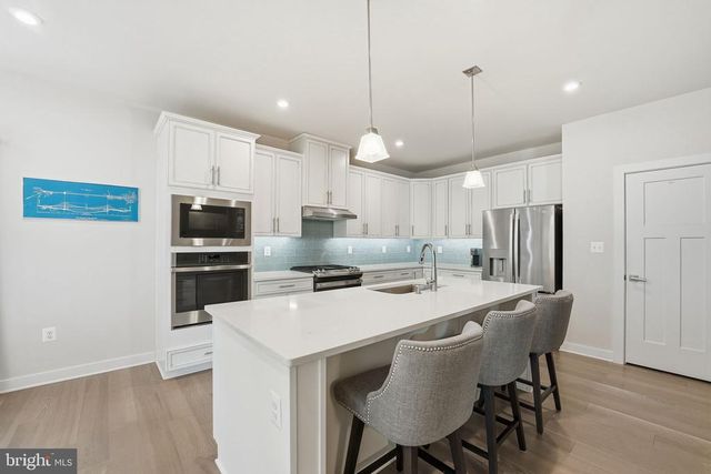 11311 OAKVILLE LN, Spotsylvania, VA 22551