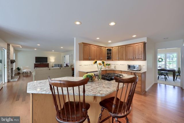 1015 MARTIN AVE, Ephrata, PA 17522