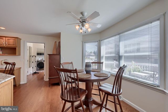 1015 MARTIN AVE, Ephrata, PA 17522
