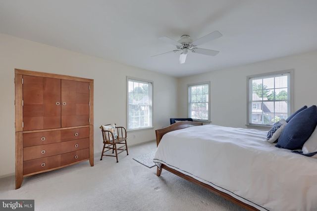 1015 MARTIN AVE, Ephrata, PA 17522