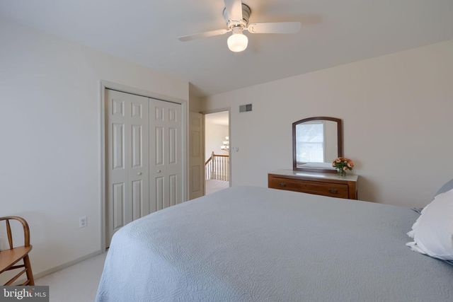 1015 MARTIN AVE, Ephrata, PA 17522