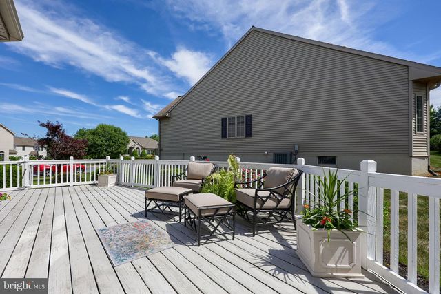 1015 MARTIN AVE, Ephrata, PA 17522