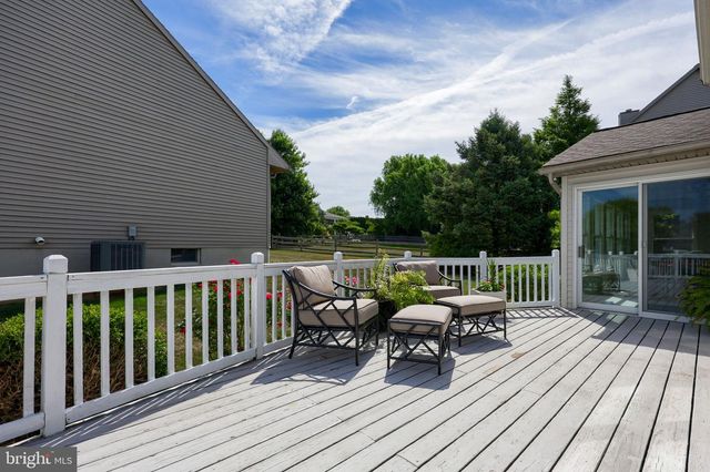 1015 MARTIN AVE, Ephrata, PA 17522