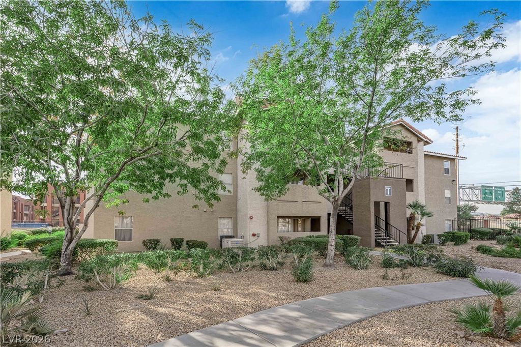 4200 South Valley View Boulevard 3001, Las Vegas, NV 89103 — exterior