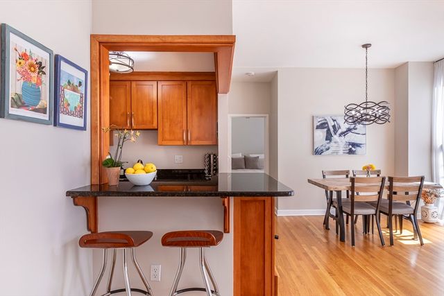 142 Commercial St. 101, Boston, MA 02109