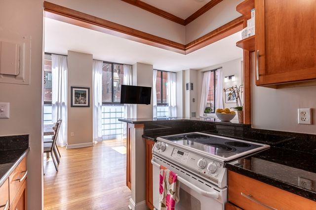 142 Commercial St. 101, Boston, MA 02109